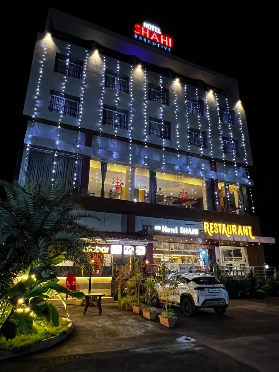 Hotel Shahi Executive Malkapur  Zewnętrze zdjęcie